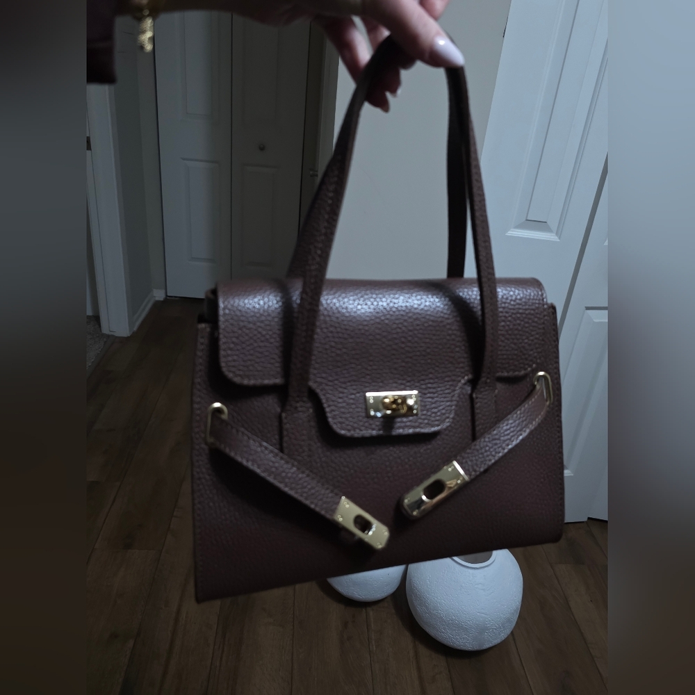 Rich Brown Italian Genuine Leather Satchel Handbag - Picture 10 of 12